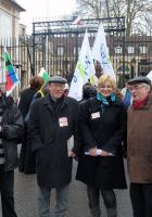 Rassemblement contre les menaces de suppression de postes dans l'Éducation nationale - Beauvais, 15 février 2012