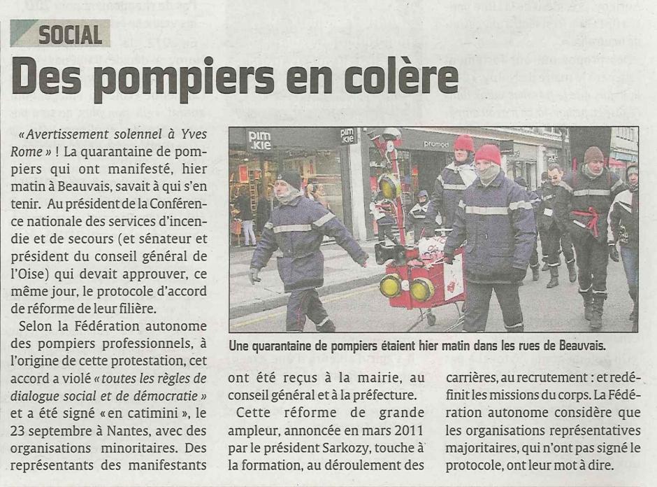 20120202-CP-Beauvais-Des pompiers en colère contre la réforme manifestent dans le fief d'Yves Rome, président de la CNIS