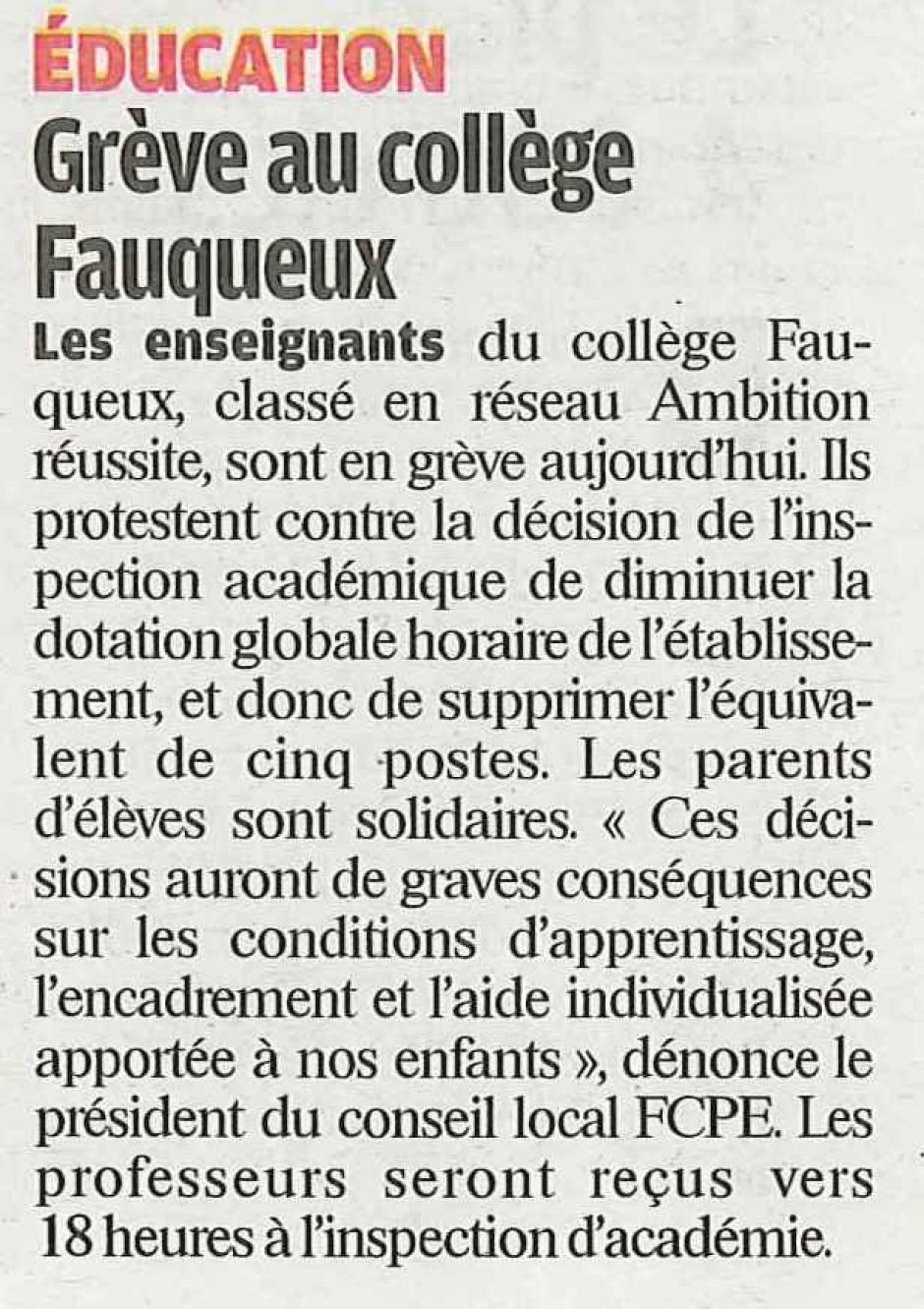 20120207-LeP-Beauvais-Grève contre la suppression de 5 postes au collège Fauqueux