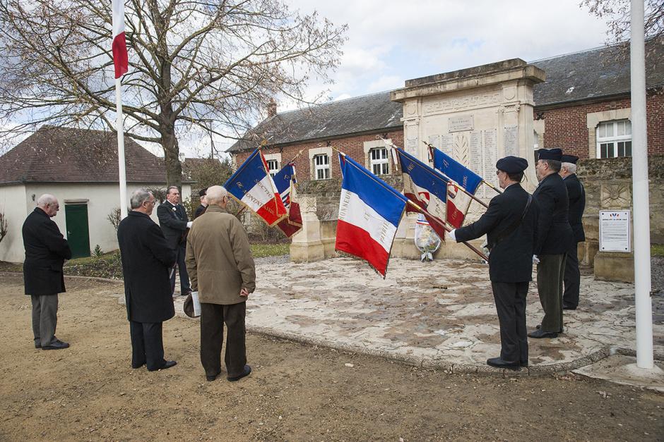Le PCF organise la commémoration du cessez-le-feu en Algérie - Nogent-sur-Oise, 19 mars 2013