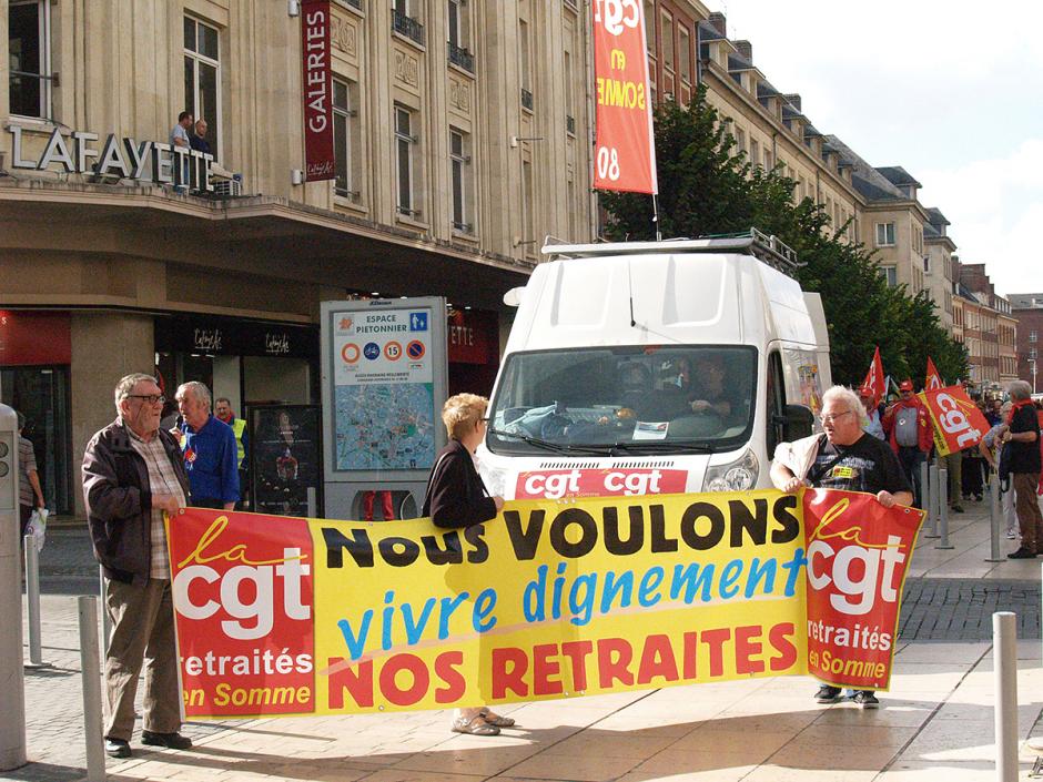 De l'argent pour les salaires, pour les retraites : il y en a ! - Amiens, 30 septembre 2014