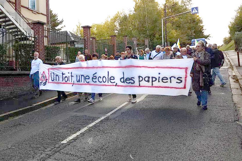 Solidarité avec les jeunes lycéens migrants ! - Beauvais, 12 octobre 2017